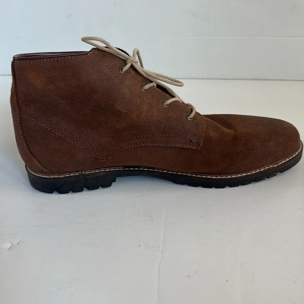Vince Camuto Lancelot Chukka brown leather upper lace up ankle boots